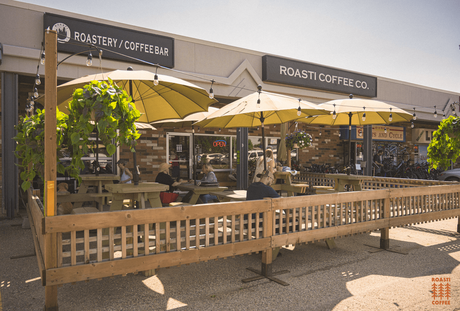 Roasti Coffee Co: Specialty Coffee Roaster And Cafe