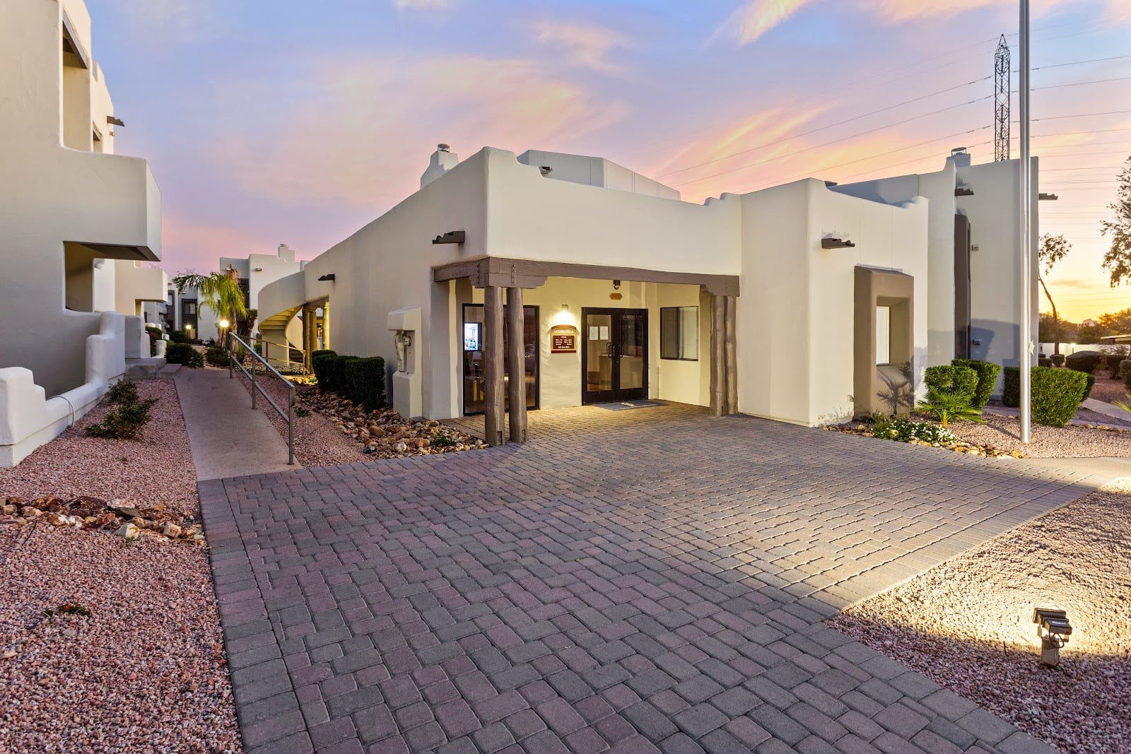 Cortland Scottsdale Mountain