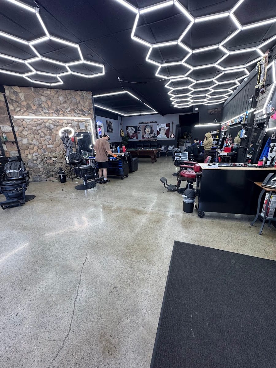 El Rey Studios Barbershop