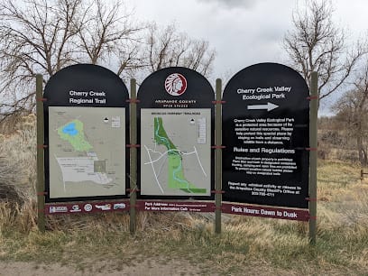 Broncos Parkway Trailhead at Cherry Creek