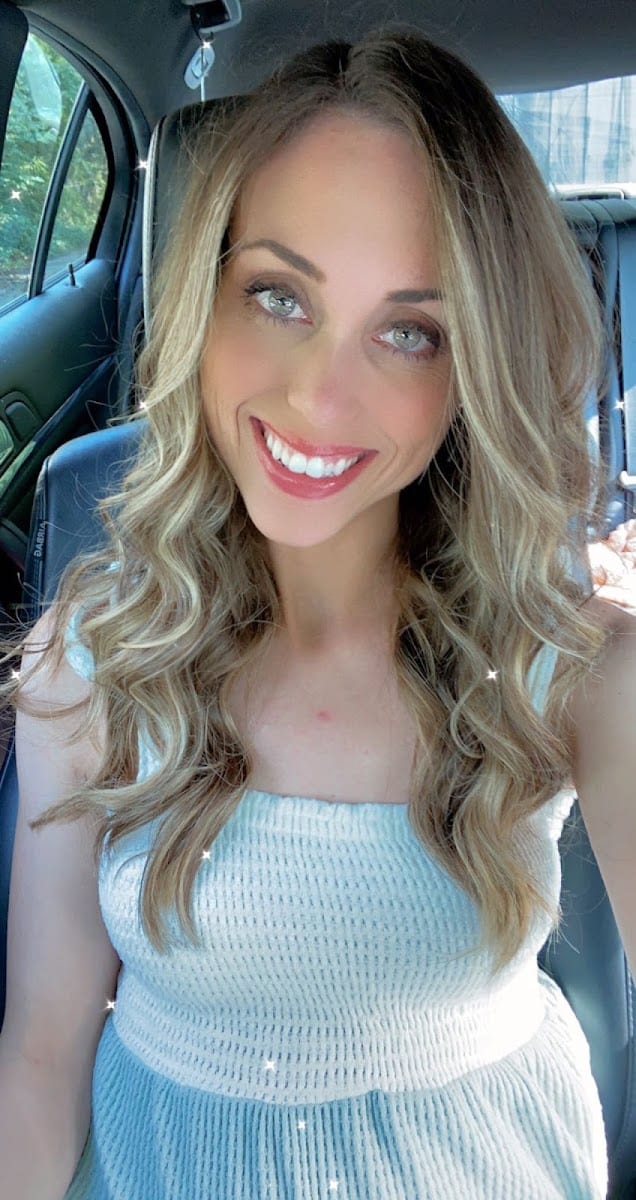 Just Blow-a blowout bar