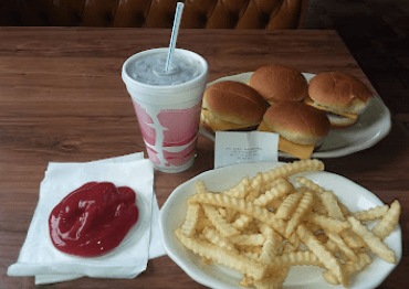 Ritzee Hamburgers, photo 2