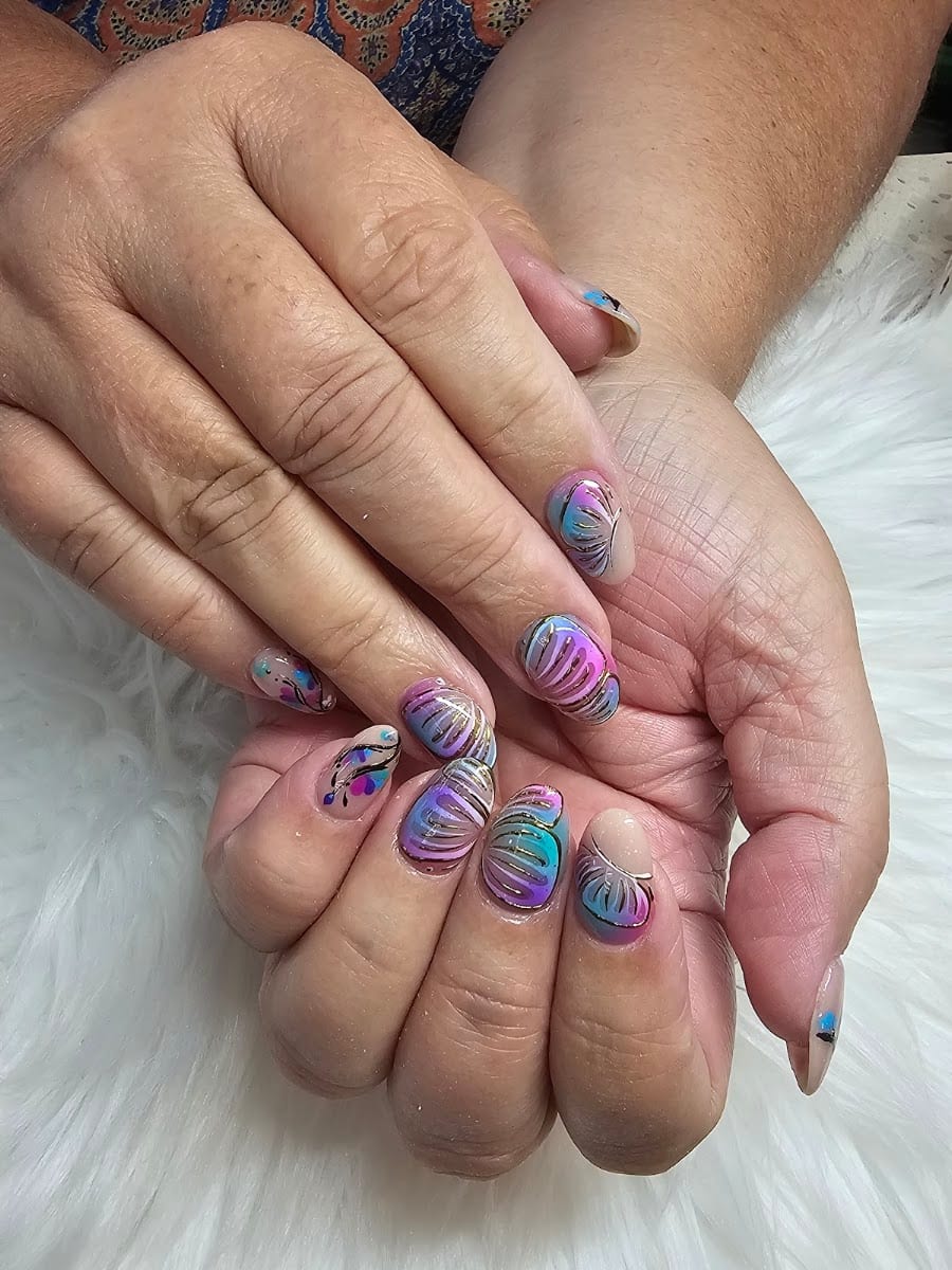 Eureka Nails, photo 4