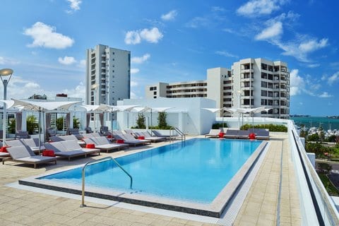 Beach club