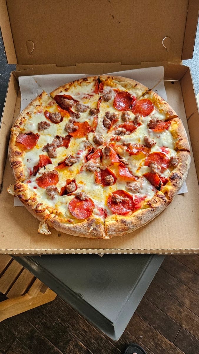 North Beach Pizza, photo 4