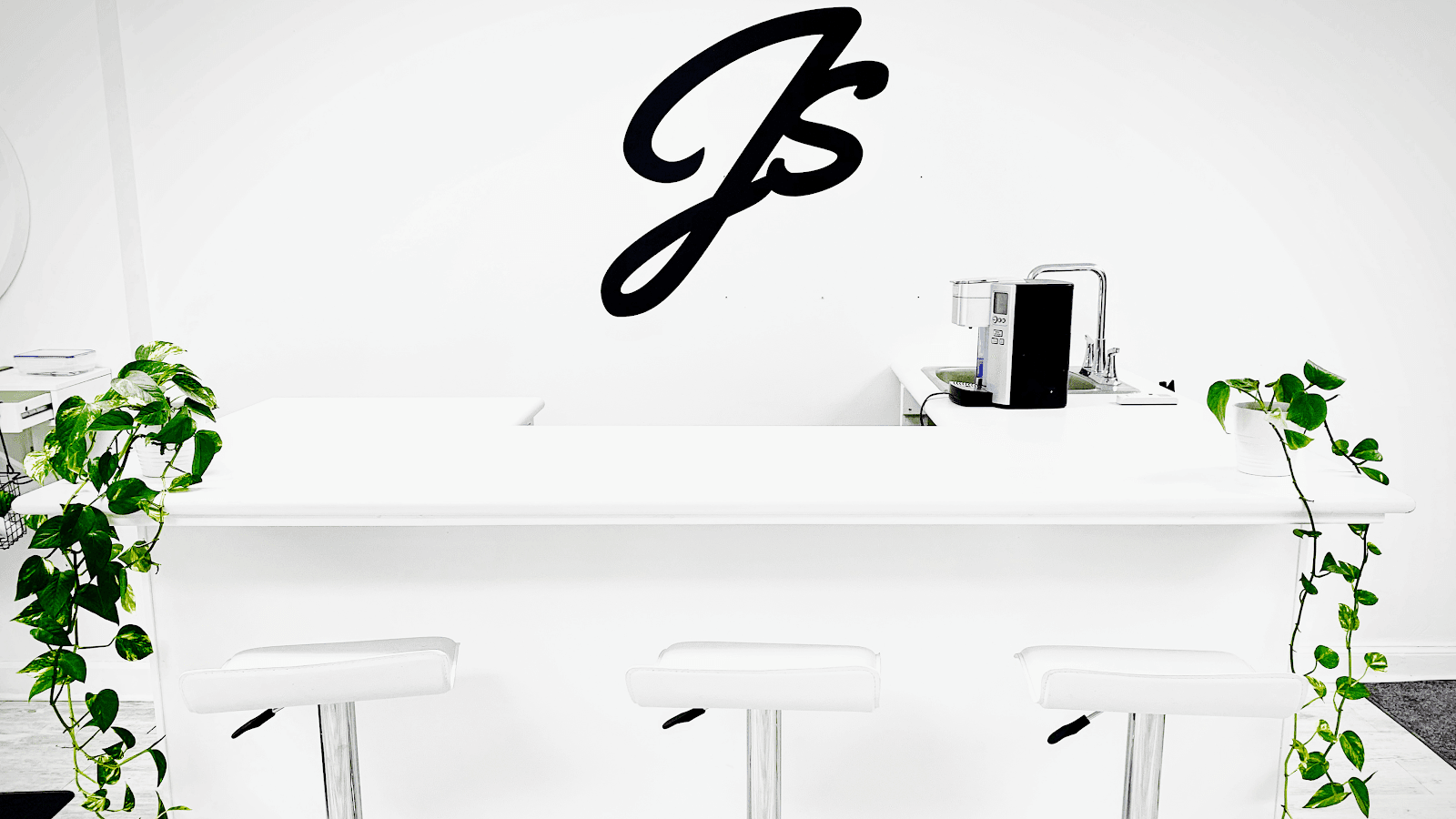 J's Barbershop, photo 2
