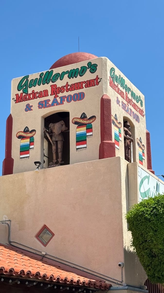 Guillermo's Double L