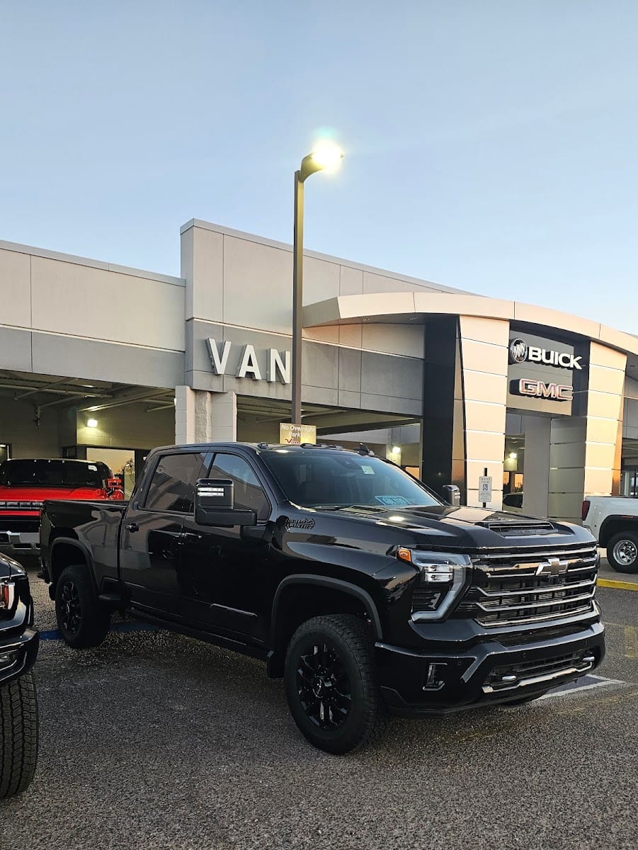 Van Buick GMC, photo 2