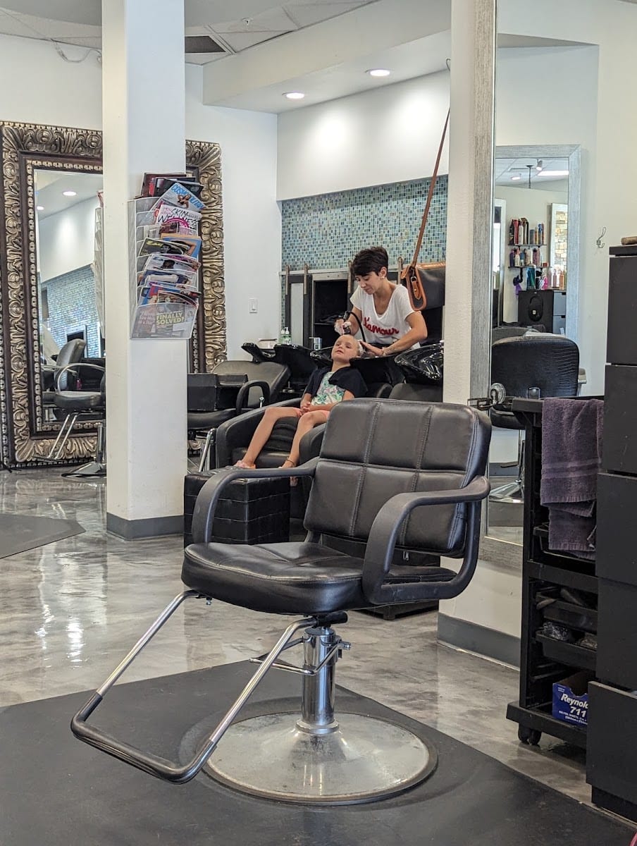 New York Hair & Beauty, photo 3