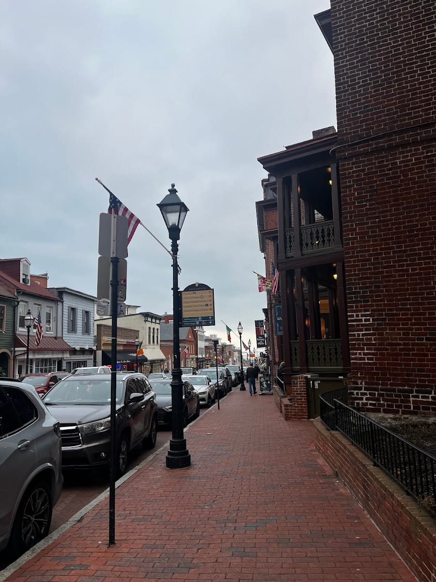 Main St Gallery Inc