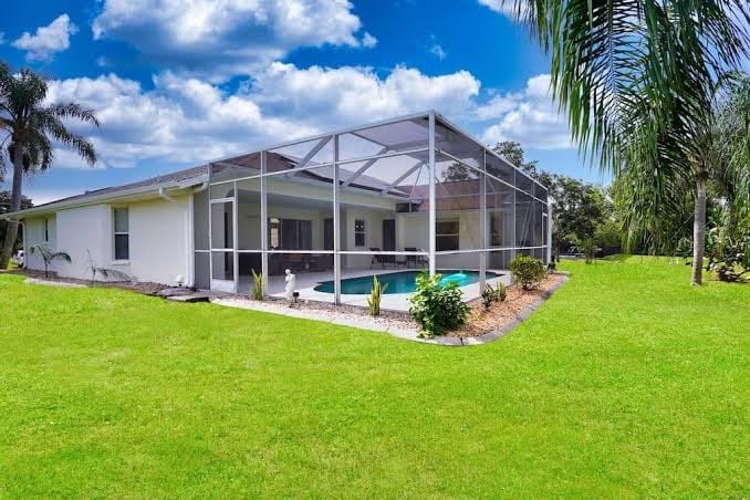 Florida living at the Villas at Charleston Park