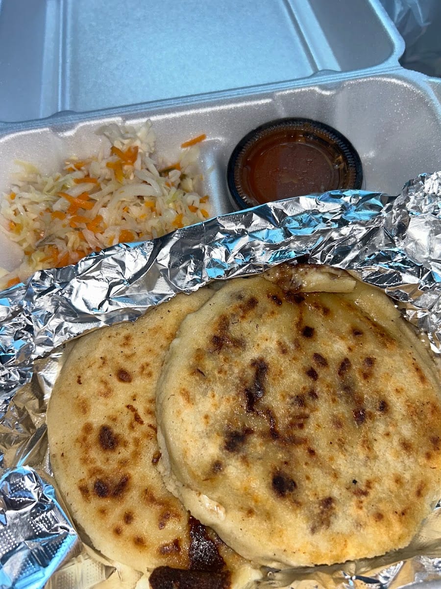 Tacos y Pupusas Tia Sandra