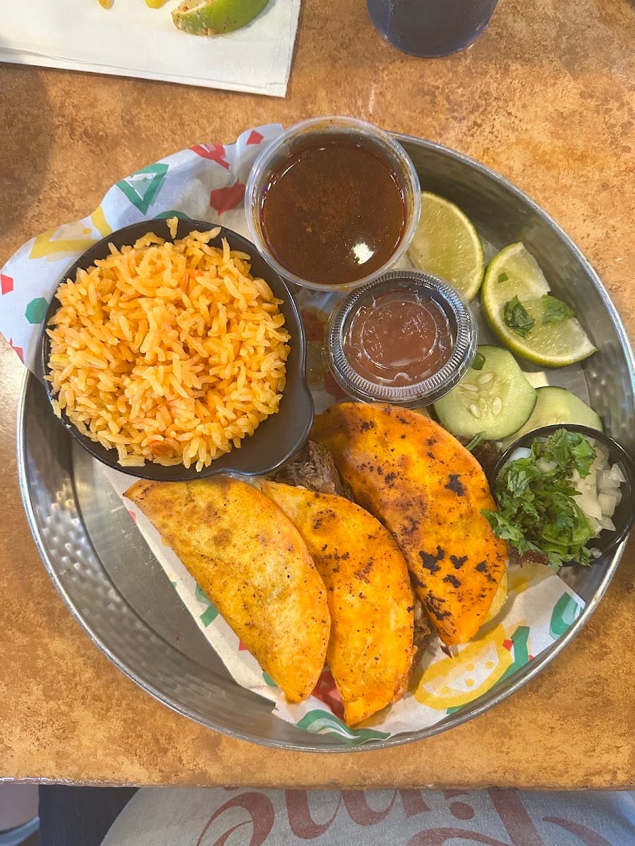 La Delicia Mexican Brunch & Cantina, photo 3
