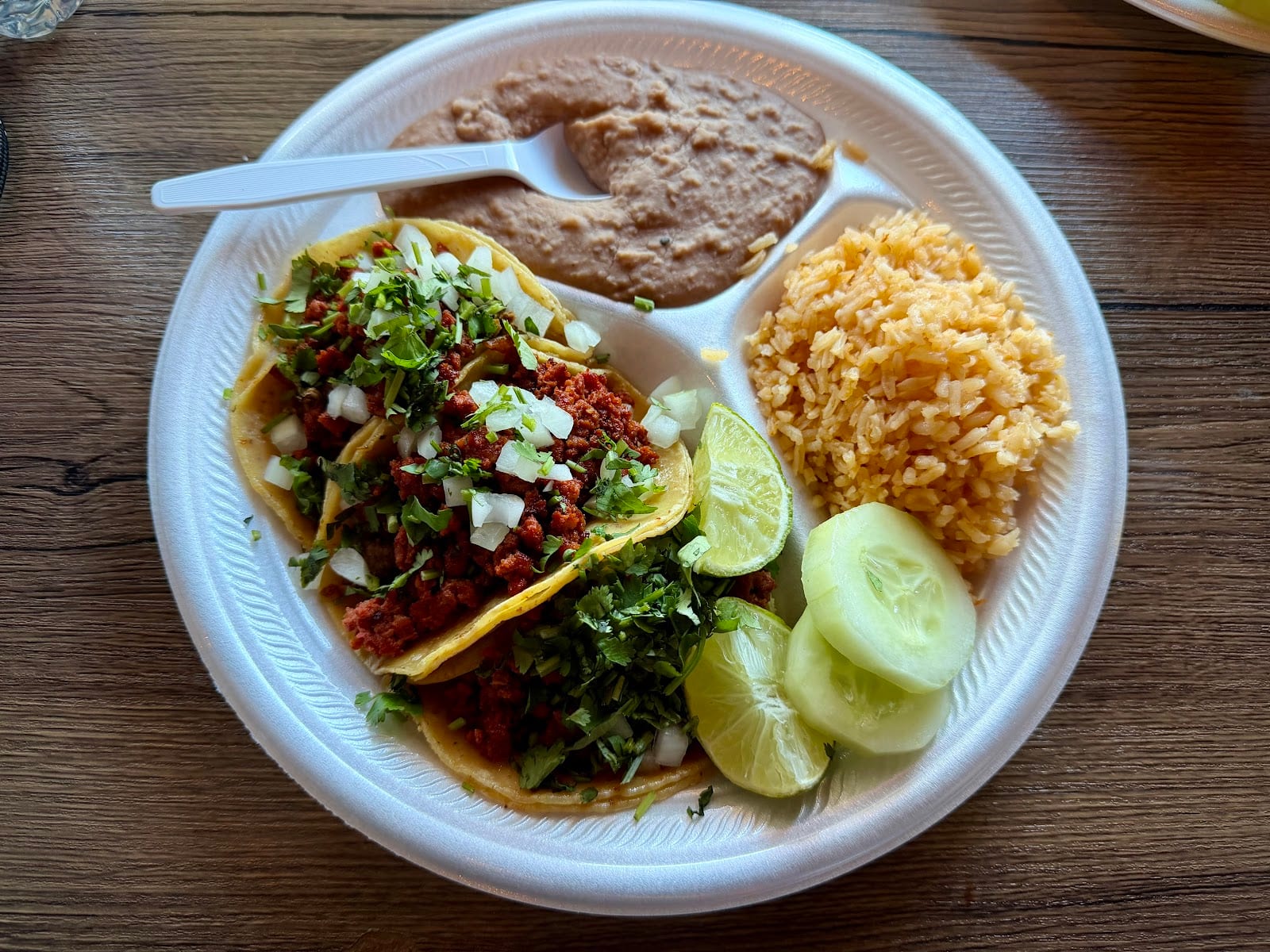 Ambro’s Tacos Y Más
