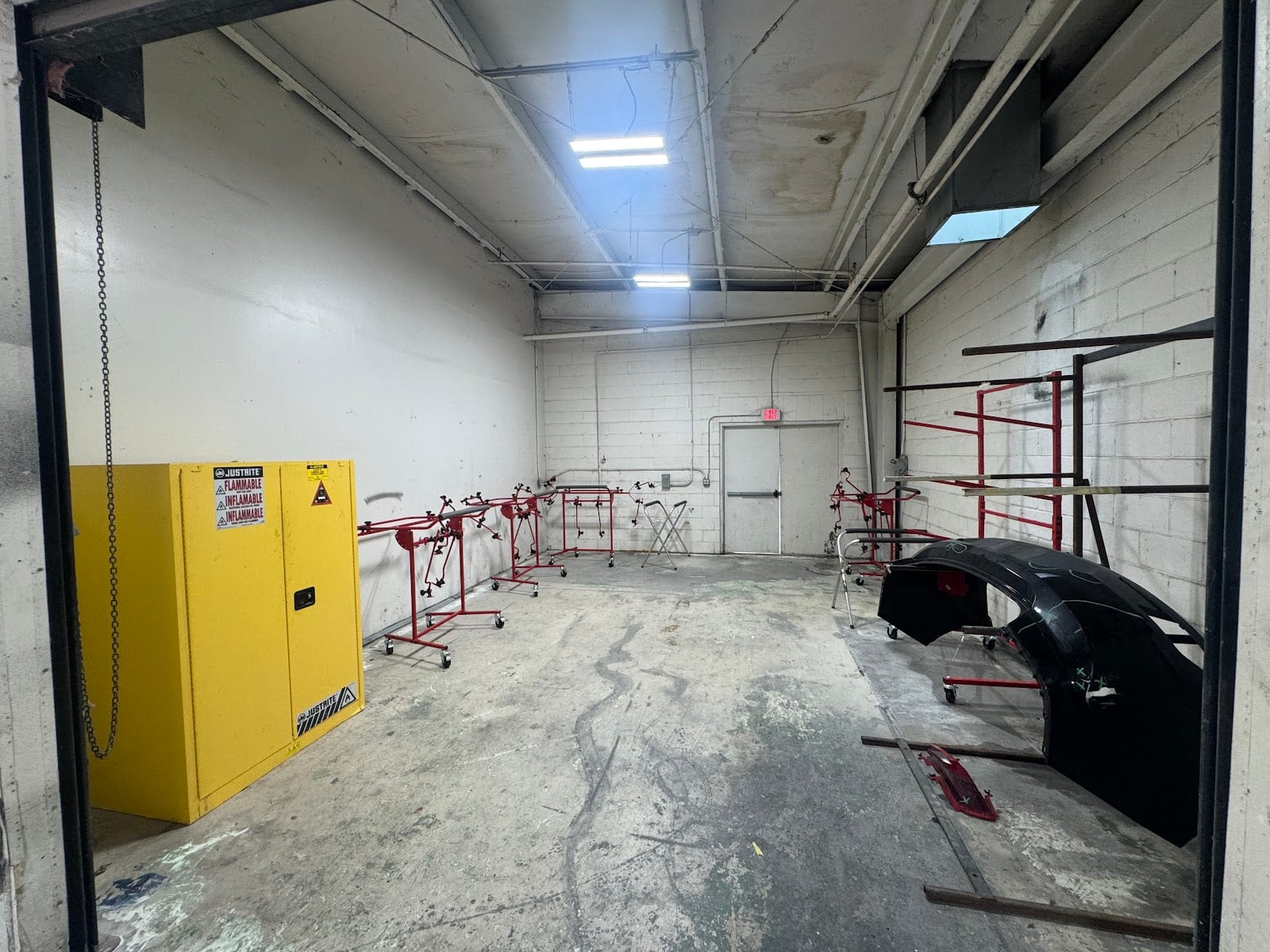 Nissan of Lewisville Collision Center, photo 3