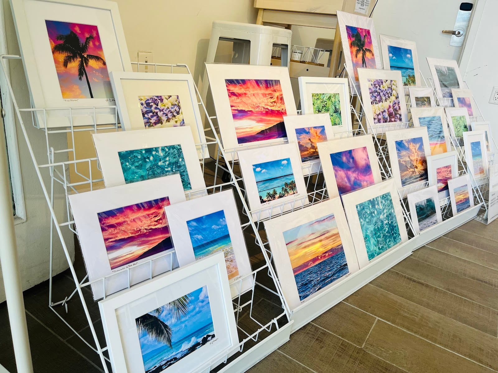 The ART House by: illuminated ART Hawaii, photo 2