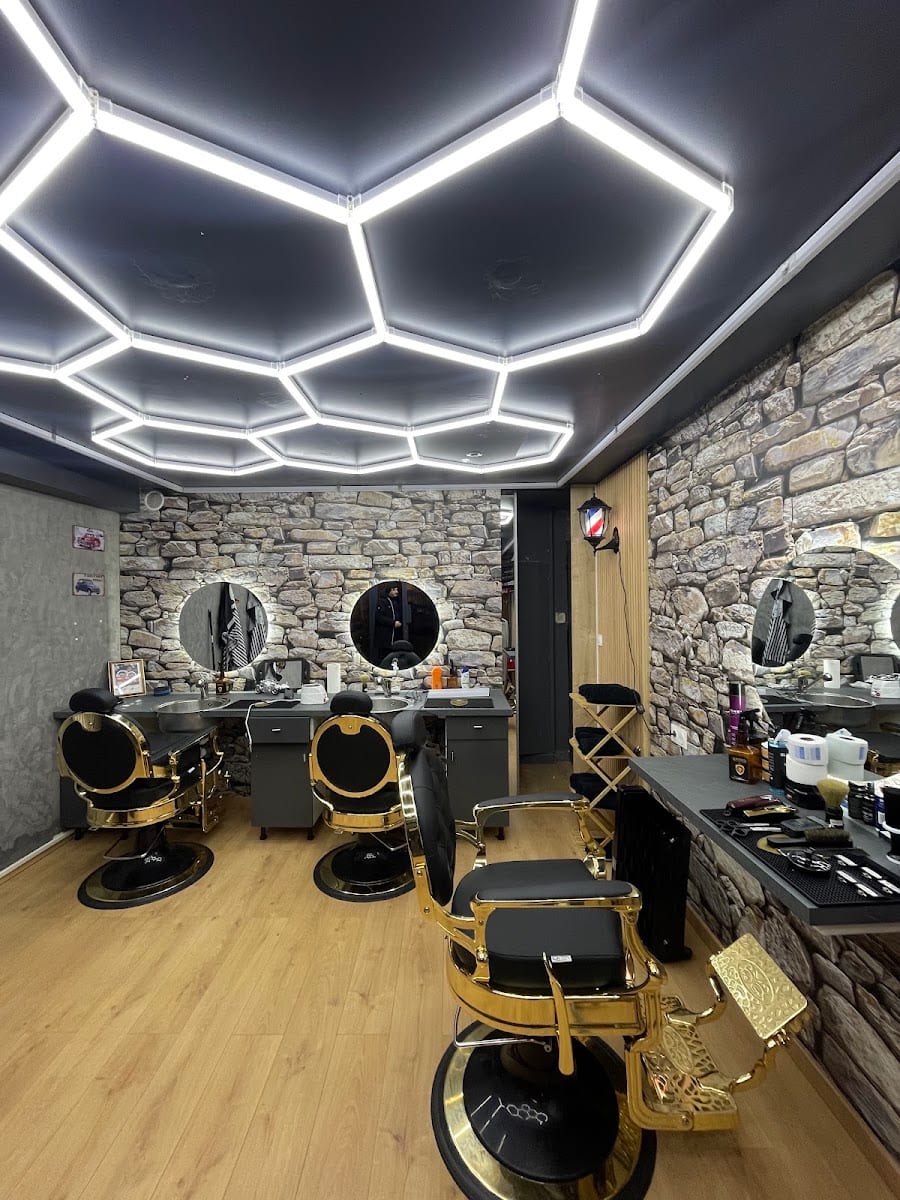 Barber Shop Coiffeur Homme M&F(PERNETY)