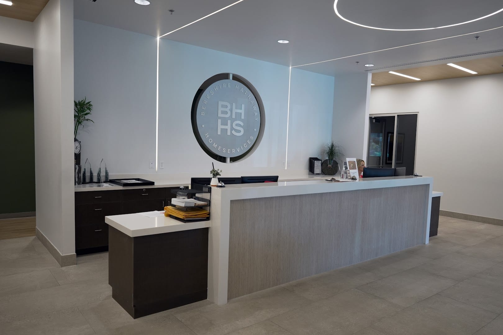 Berkshire Hathaway HomeServices Nevada Properties - Summerlin Centre Campus, photo 3