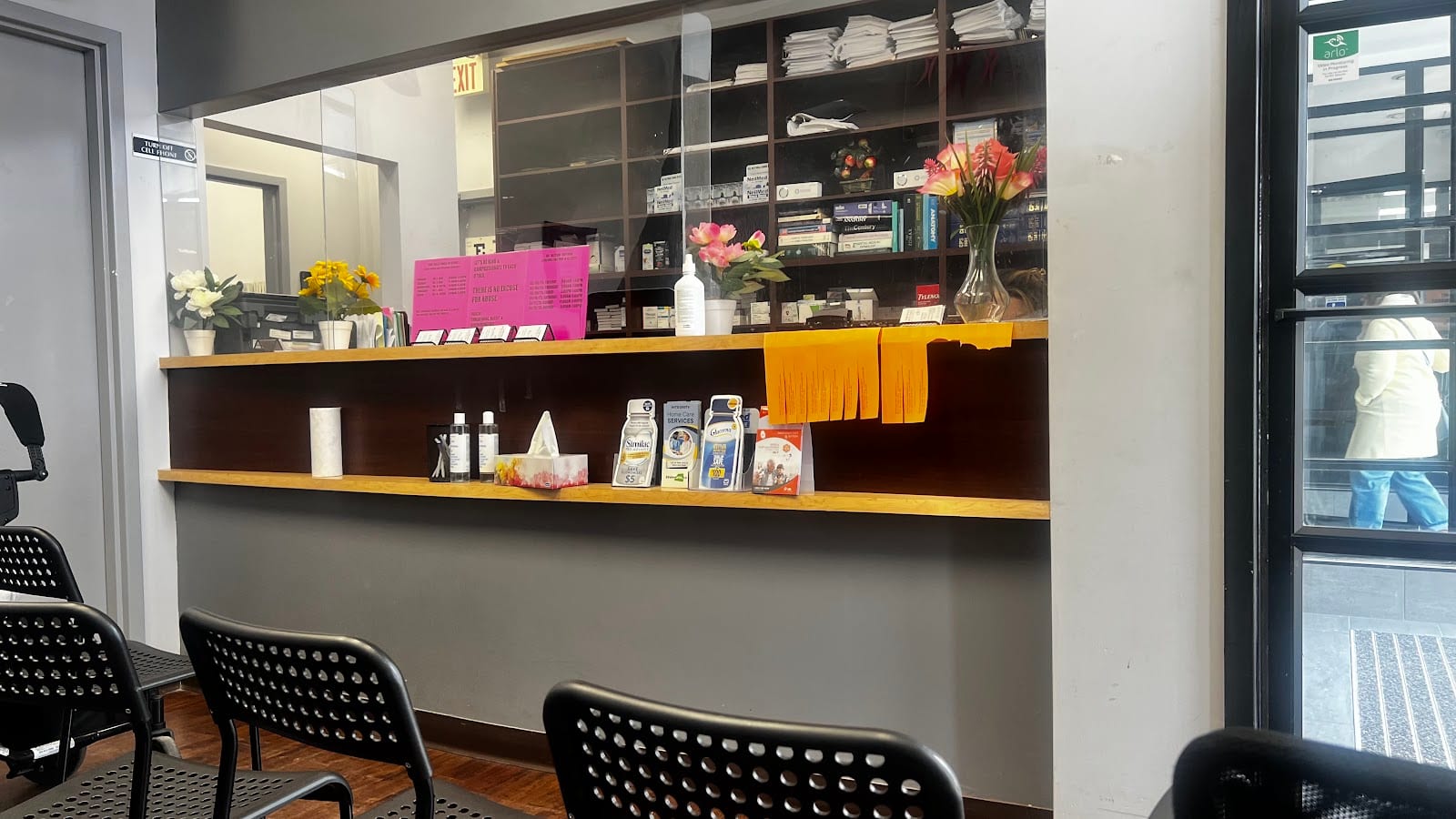 Earl Bales Urgent Care & Family Medical, photo 3