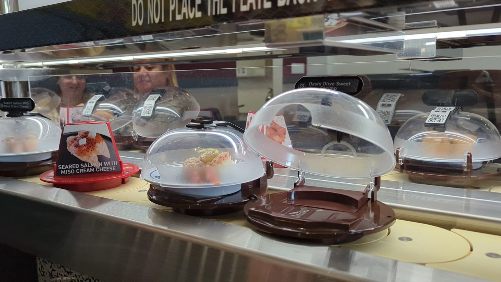 Kura Revolving Sushi Bar, photo 3