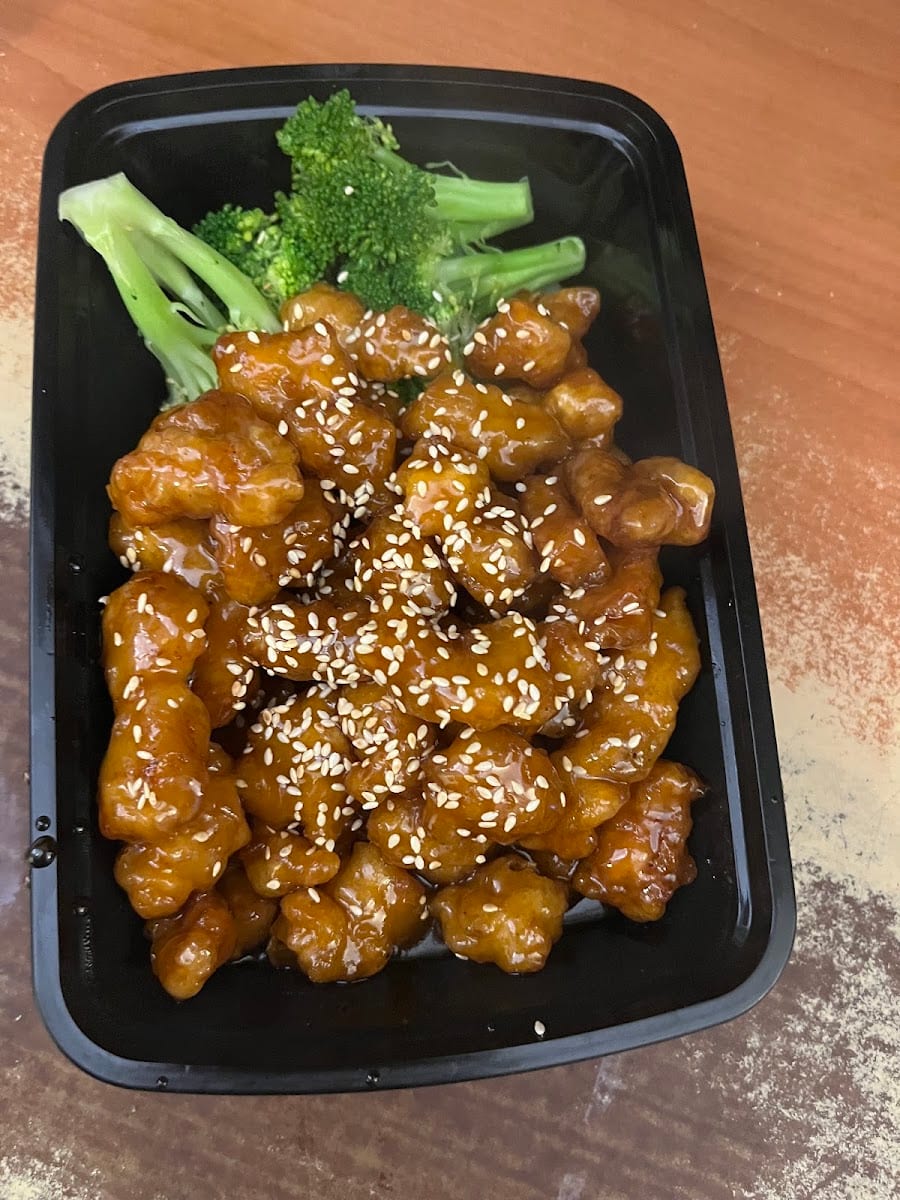 Tsing Tao Restaurant