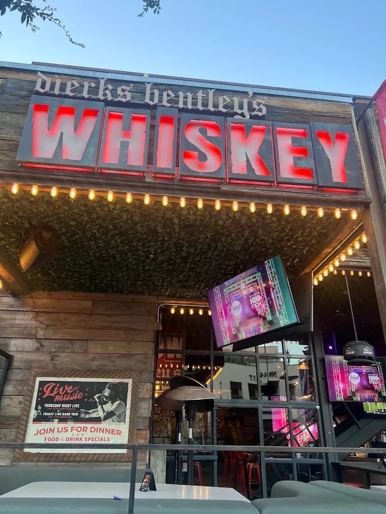 Dierks Bentley's Whiskey Row, photo 2