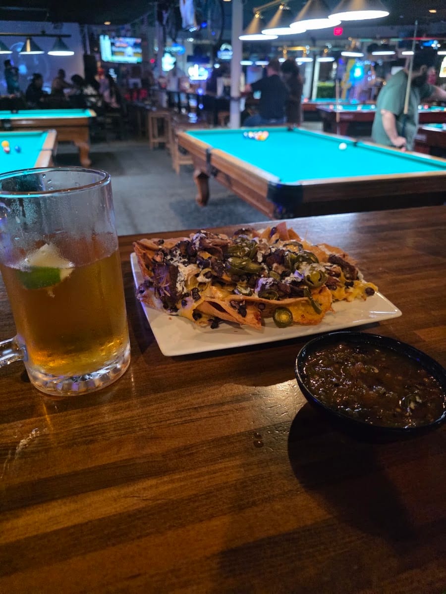 Campus Billiards | Craft Beer & Sports Bar, photo 4