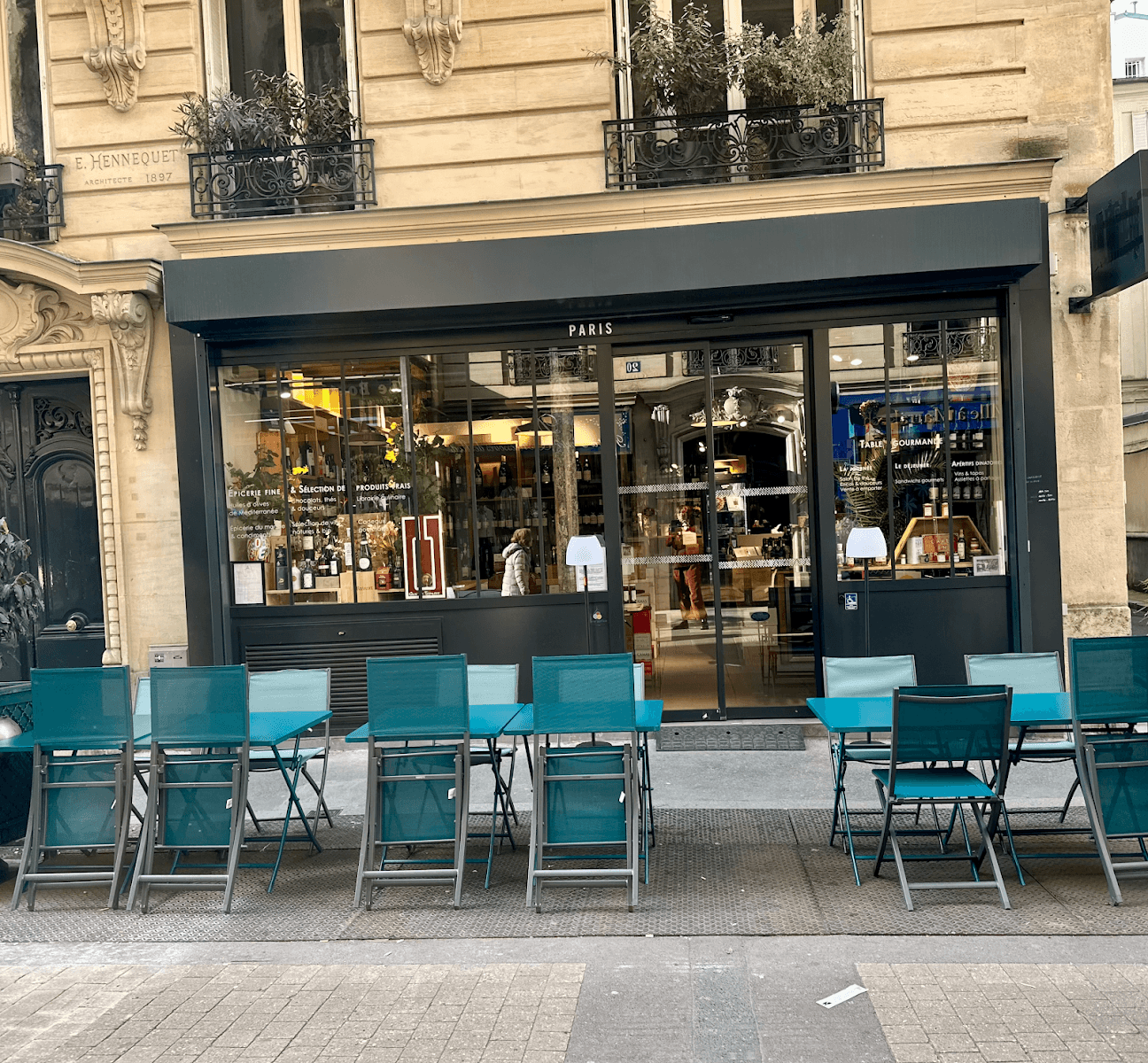 CELLAR IN TERRACE
