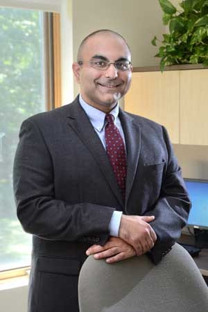 Numan Rashid, MD, photo 2