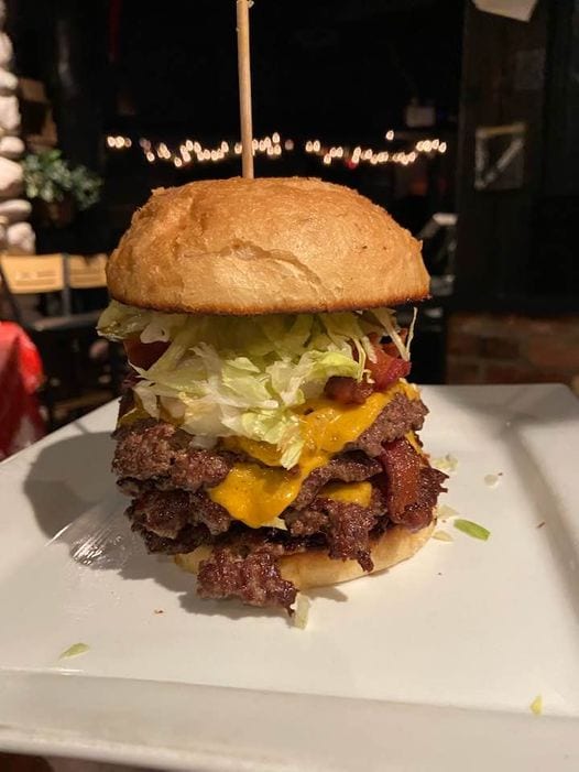 Georgy Porgys Grill & Bar
