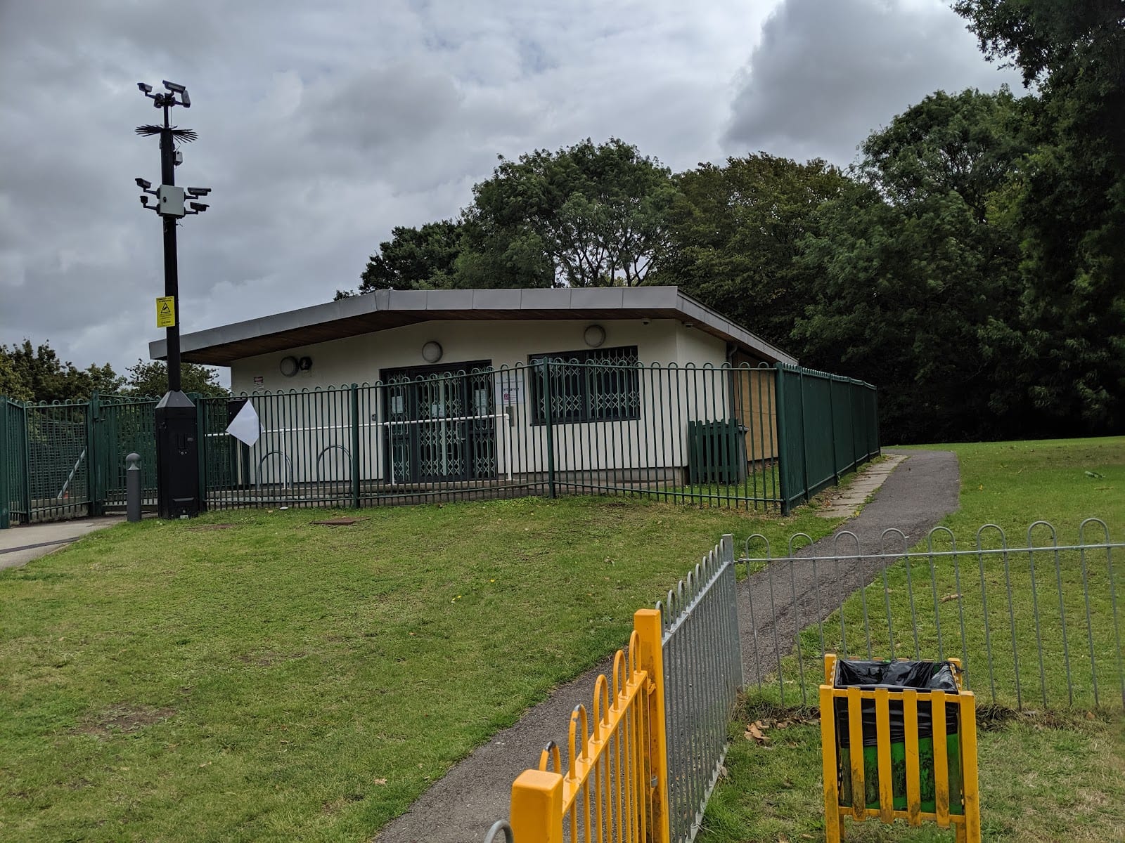 Sherwood Park Recreation Ground, photo 3