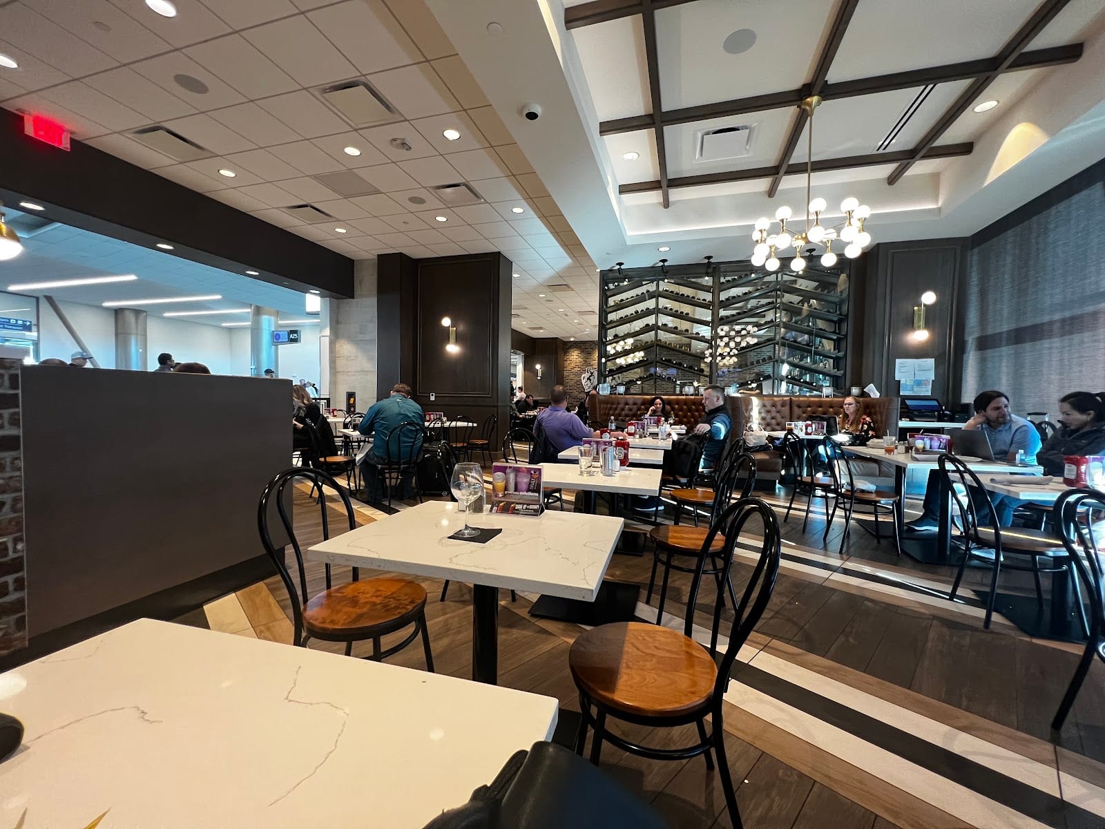 White Horse Spirits and Kitchen - SLC Airport