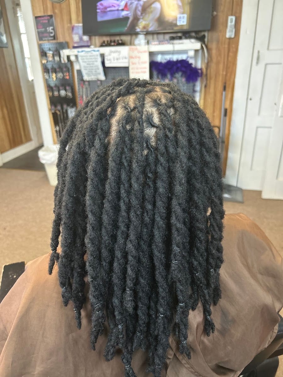 Chozin Beauty LLC