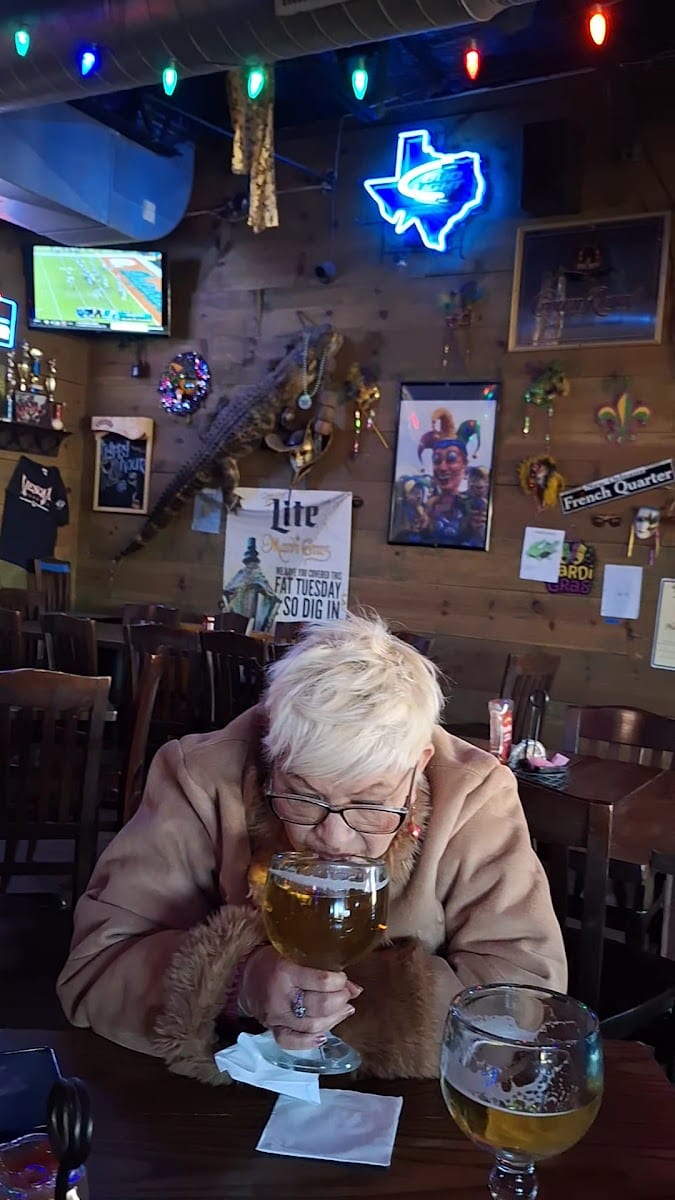 Crawdaddy's Sports Bar & Grill, photo 2