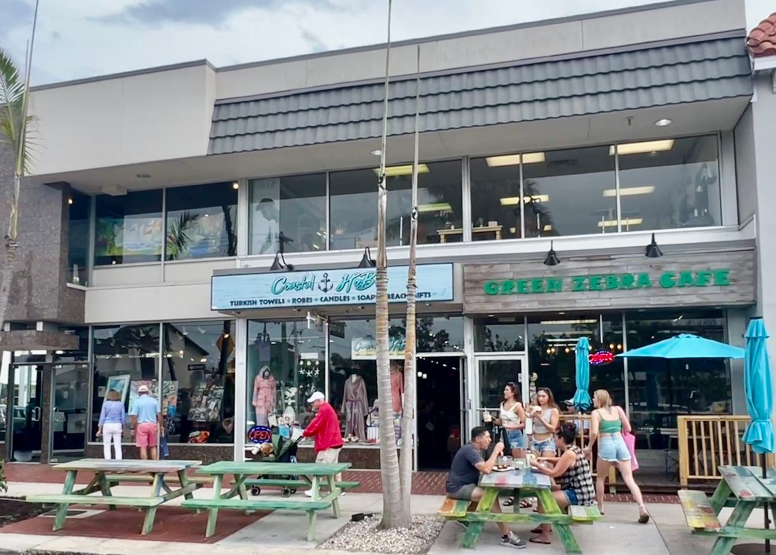 GREEN ZEBRA CAFE, photo 4
