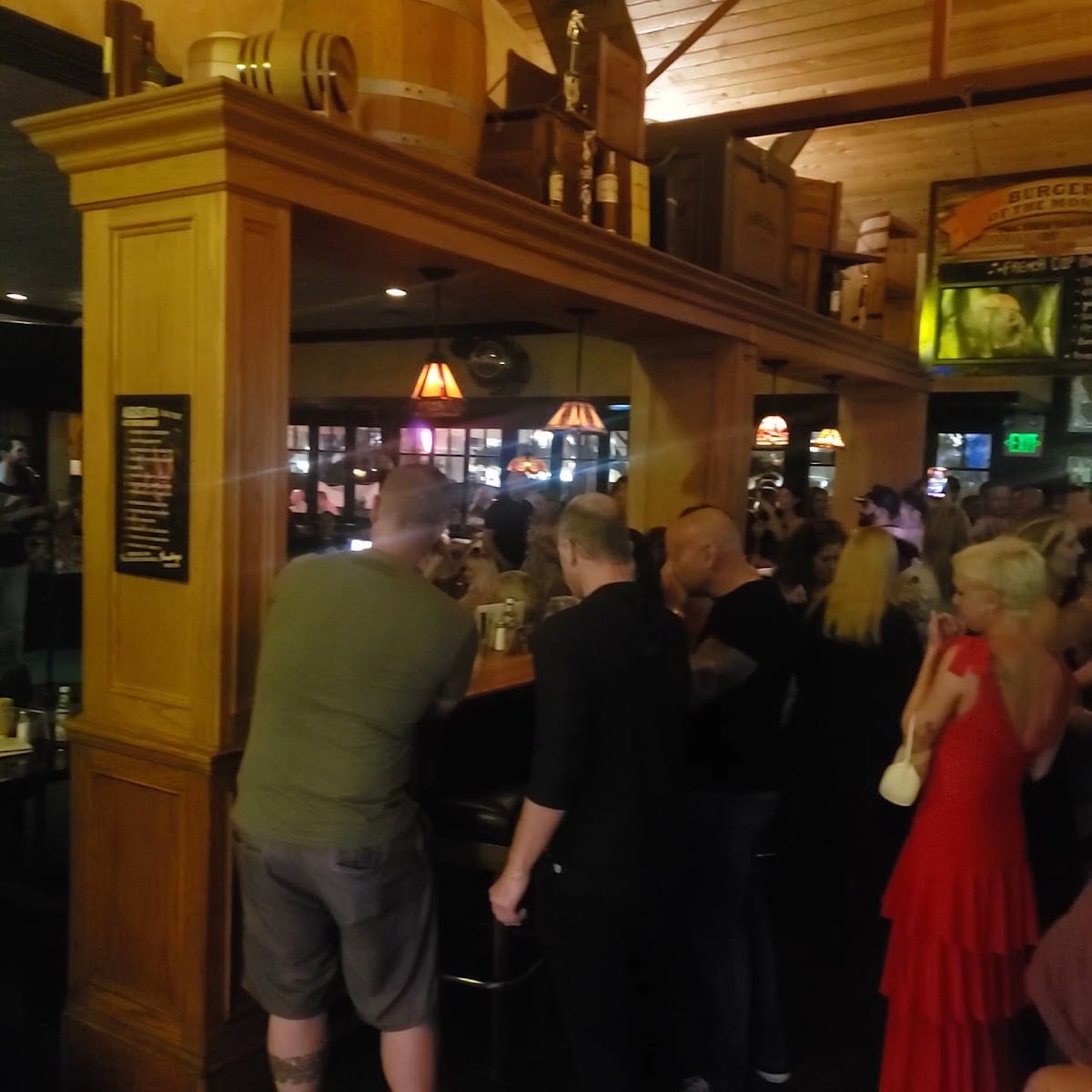 Hennessey's Tavern, photo 3