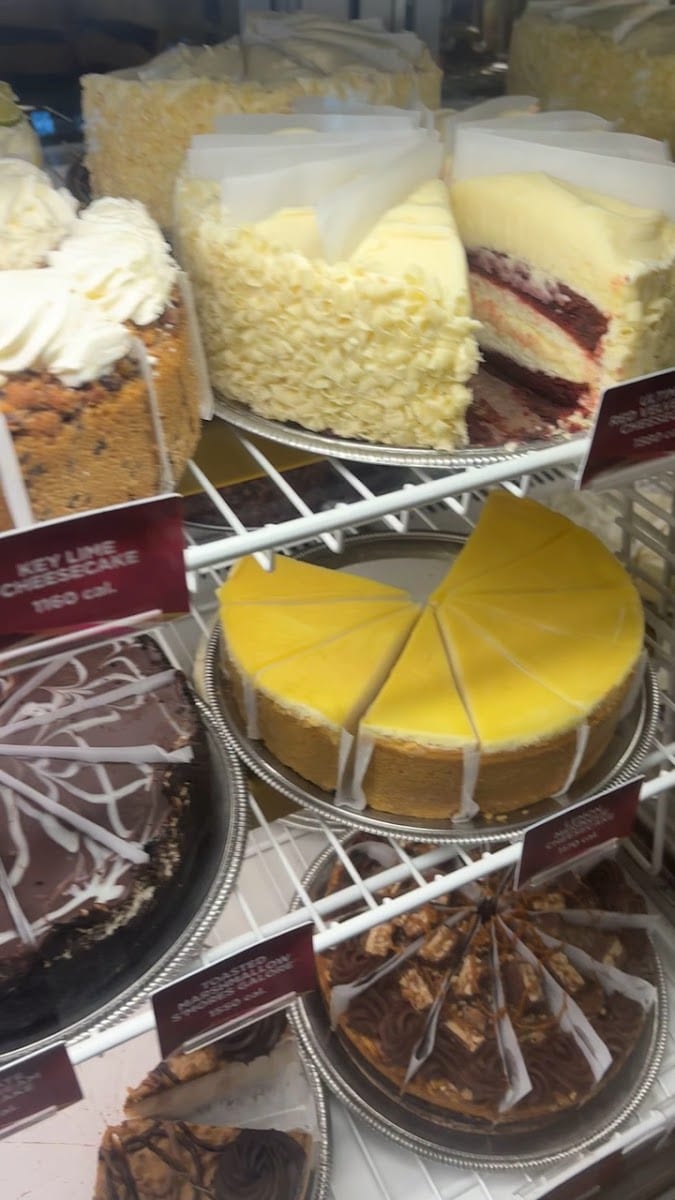 The Cheesecake Factory, photo 3