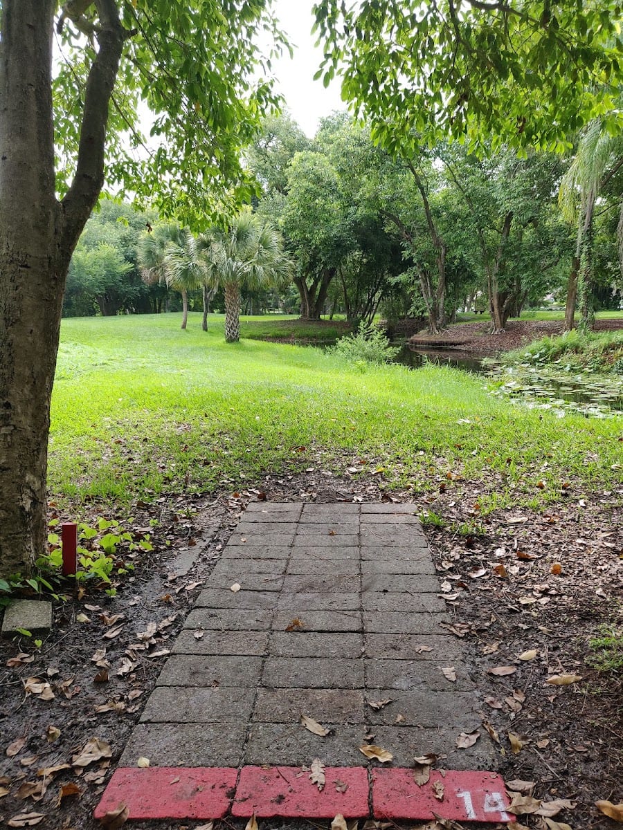 Lakeview Park Disc Golf Course, photo 2