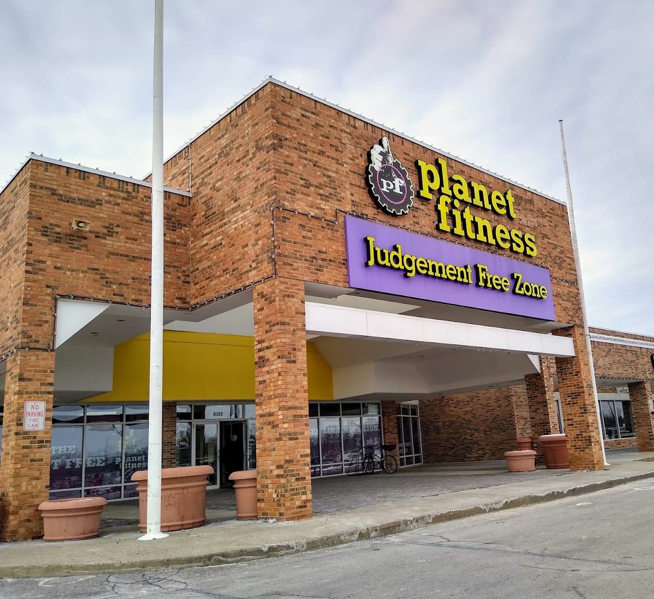 Planet Fitness, photo 3