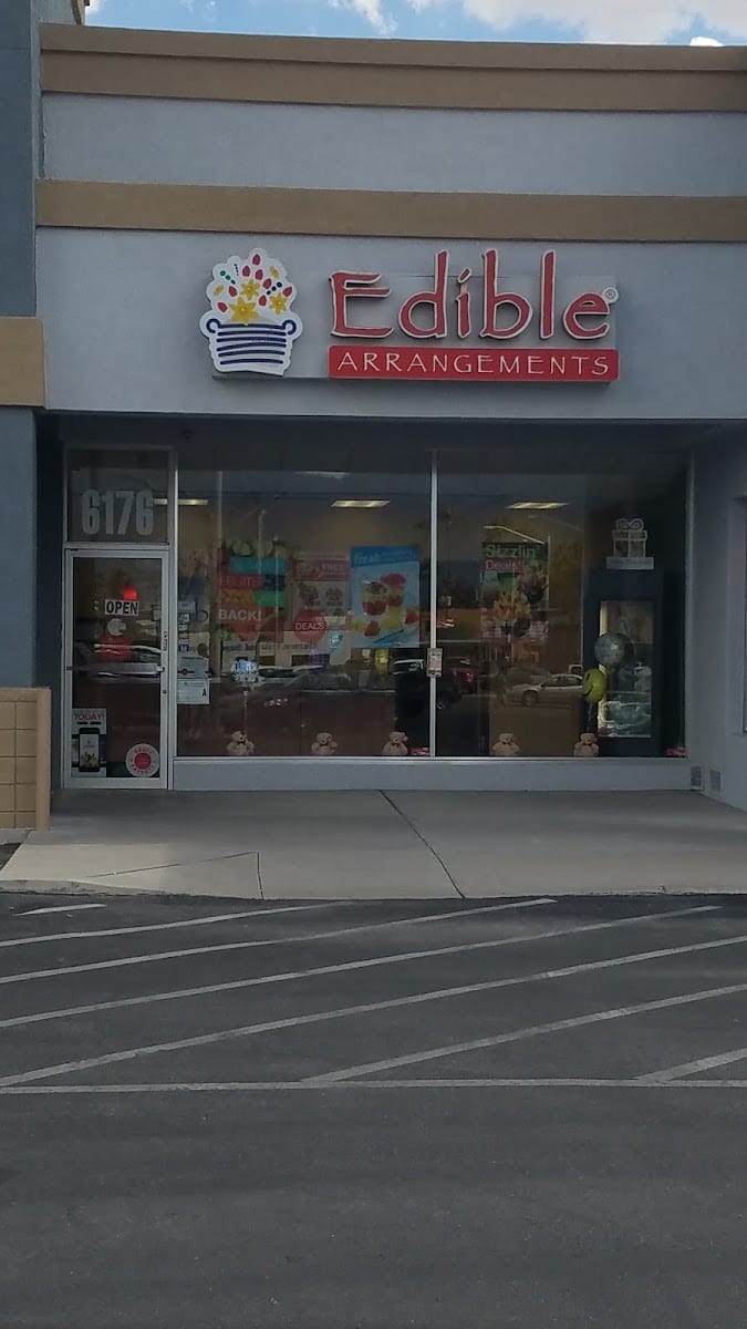 Edible Arrangements, photo 2