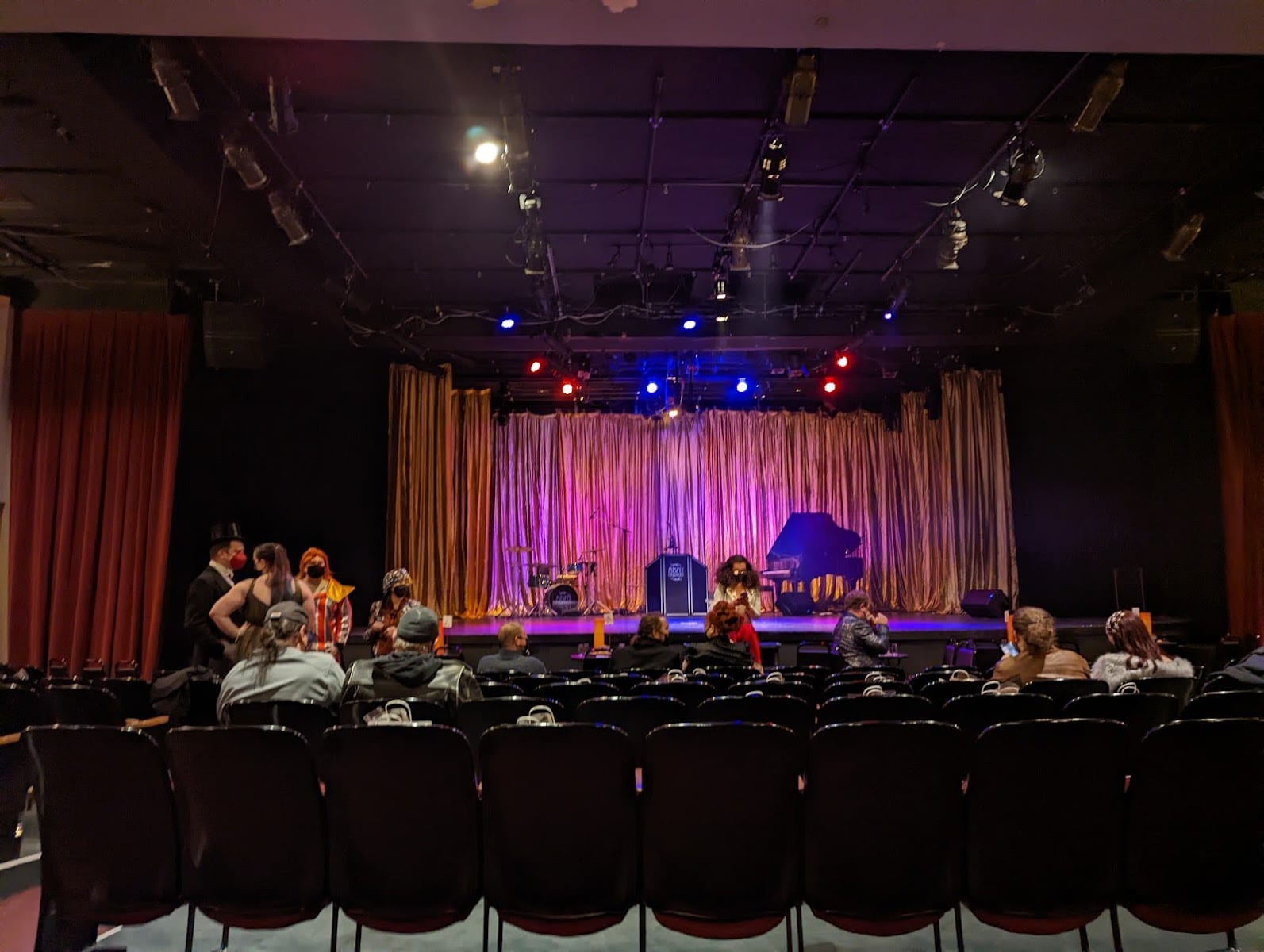 Alcazar Theatre, photo 3