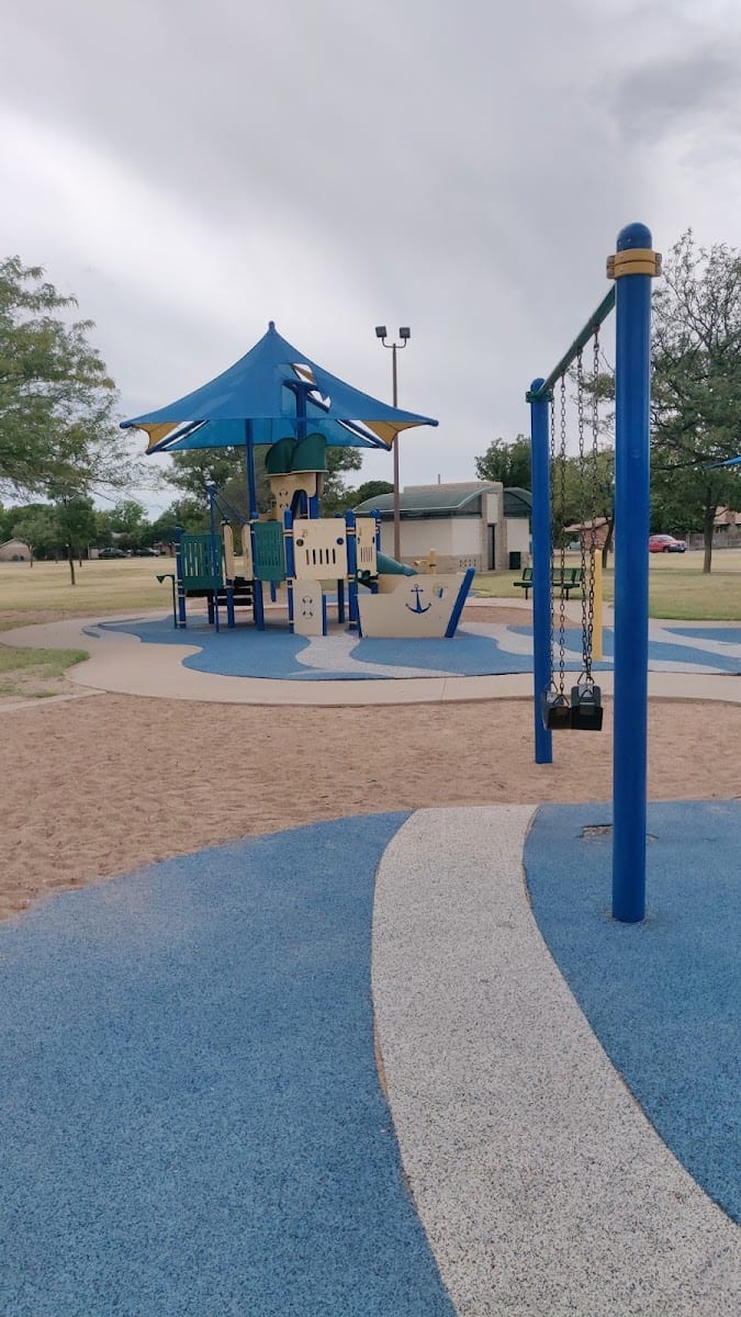 McCullough Park, photo 3