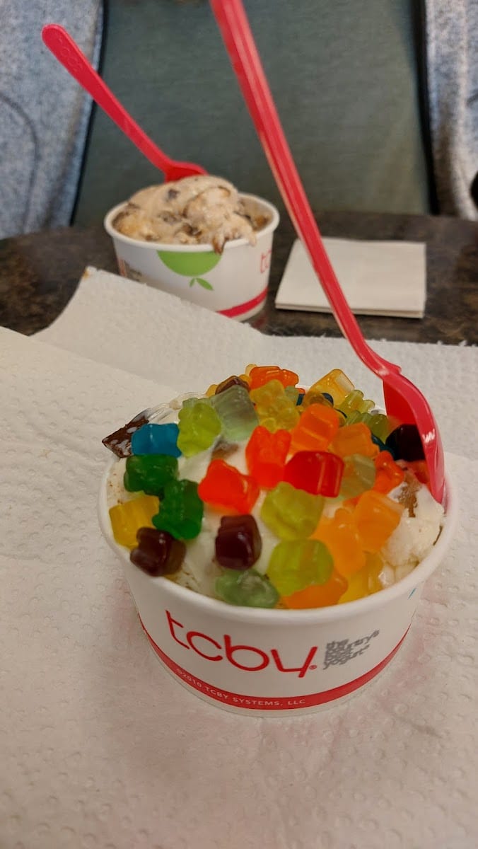 TCBY - Georgetown Square