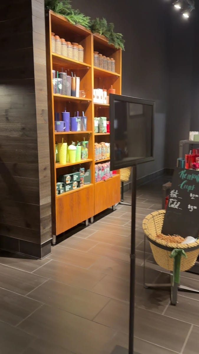 Starbucks, photo 3