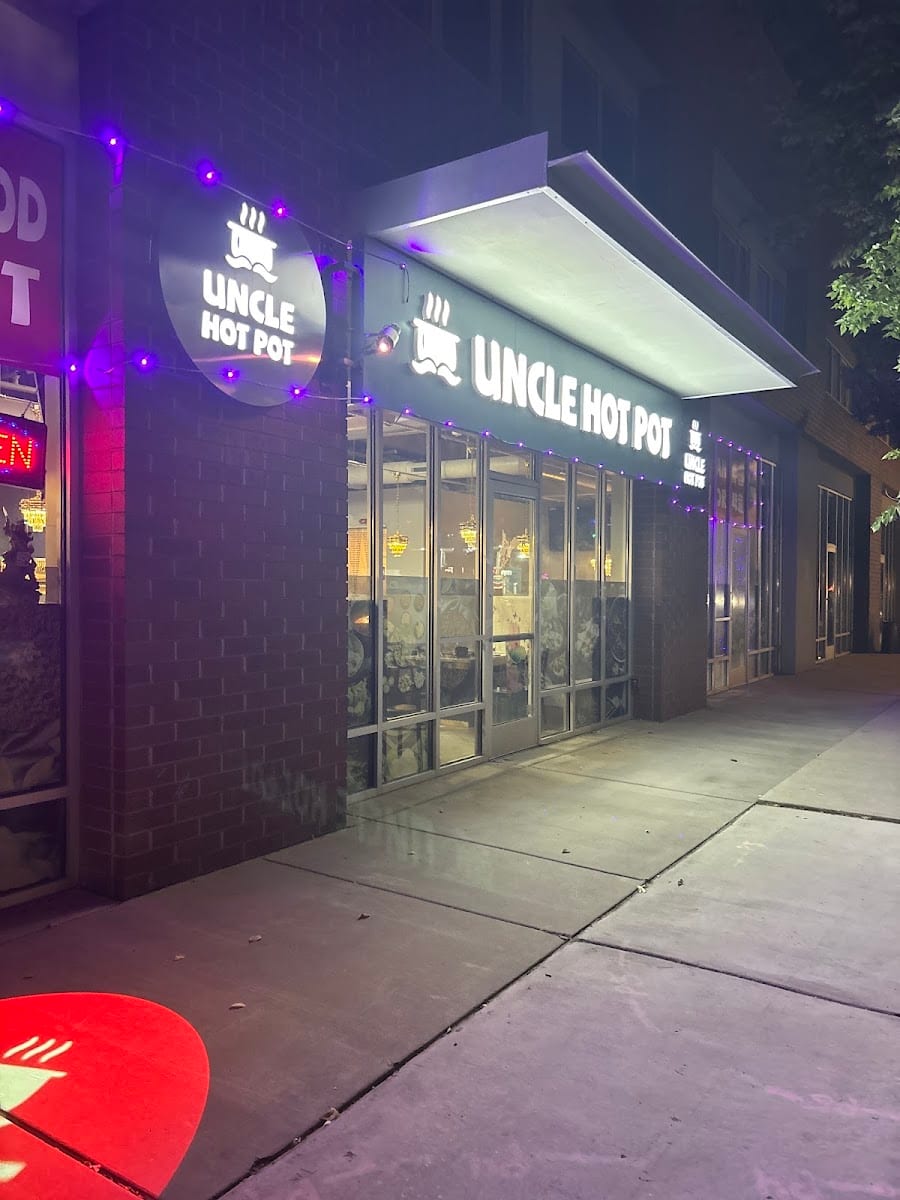 Uncle Hot Pot 重庆火锅 chongqinghotpot300 W all-you-can-eat