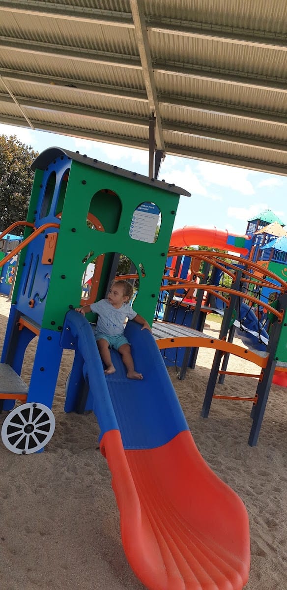 Nell Baker Park and playground