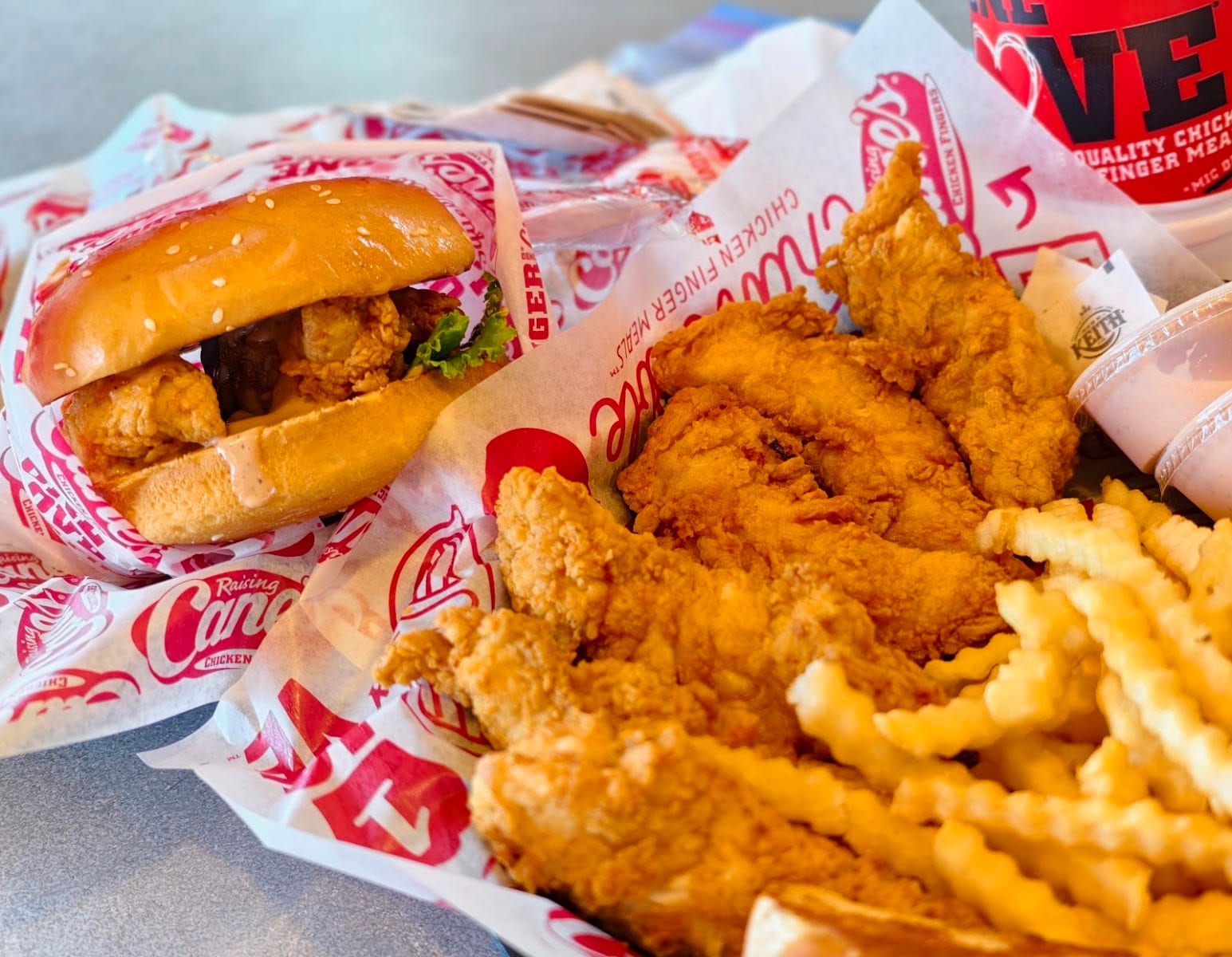 Raising Cane's Chicken Fingers, photo 4