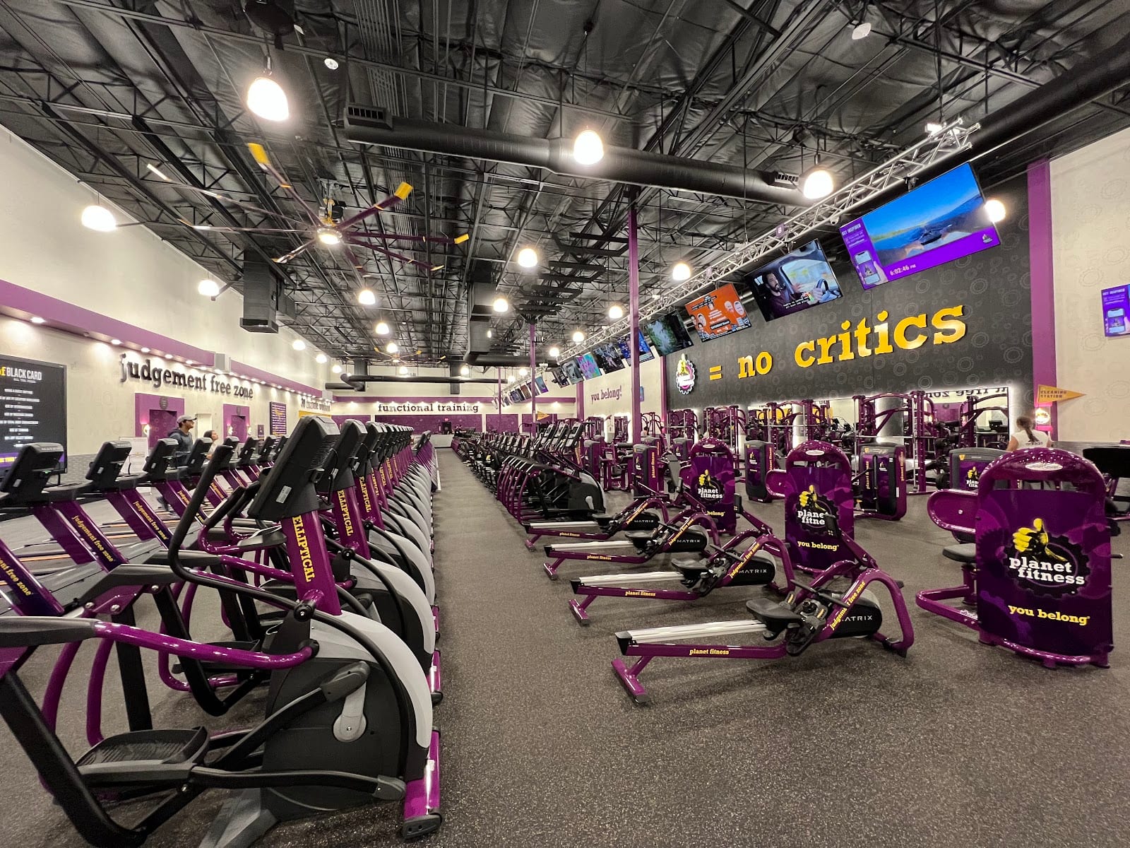 Planet Fitness, photo 3