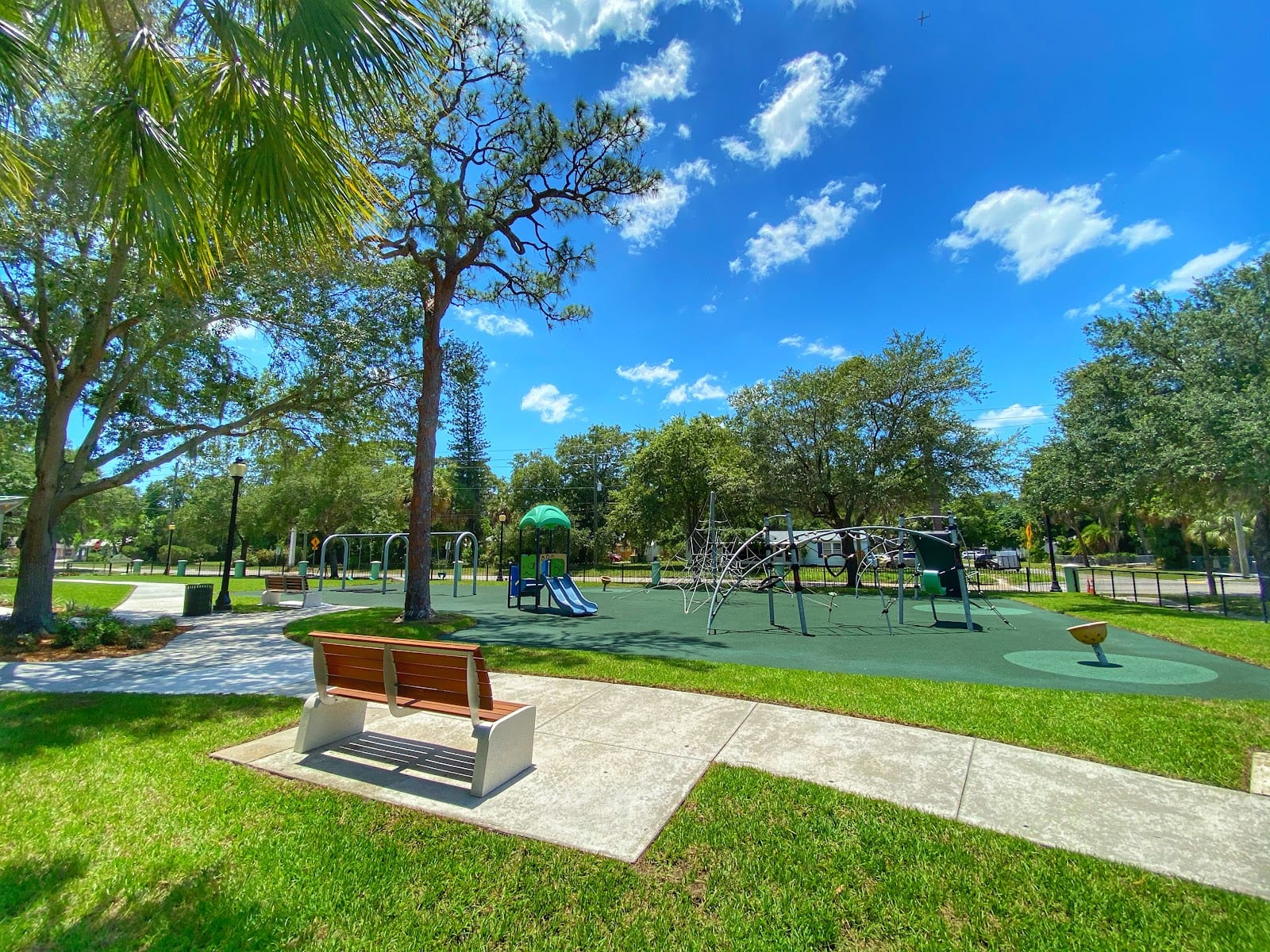 Mary Dean Park, photo 2