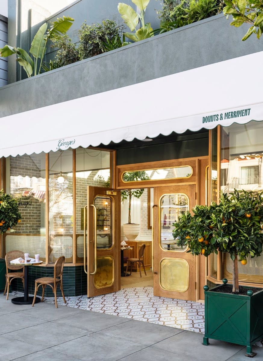 George’s Cafe, photo 2